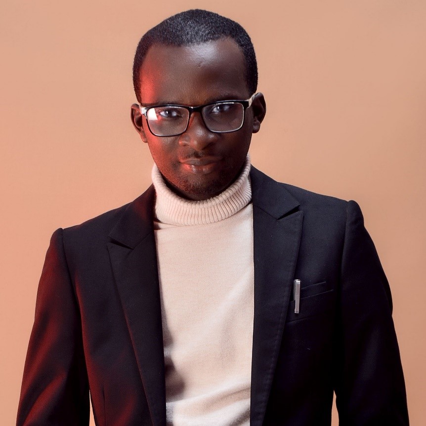 Portrait of Temitope O. Oguntosin.